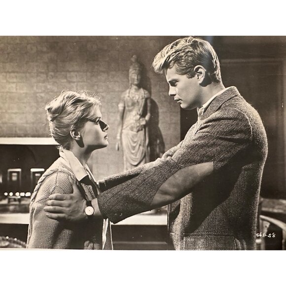 Vintage 1961 Susan Slade Movie Still Connie Stevens Troy Donahue Photo - Picture 1 of 11